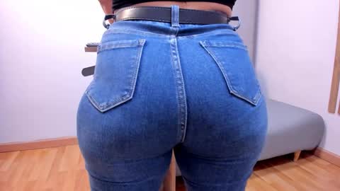           online show from October 27, 12:16 pm