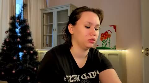 Alisia online show from January 14, 8:44 am