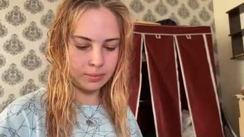 Alisa online show from July 22, 7:43 am