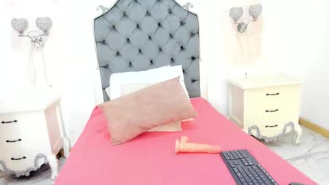 Alison online show from September 8, 7:46 pm