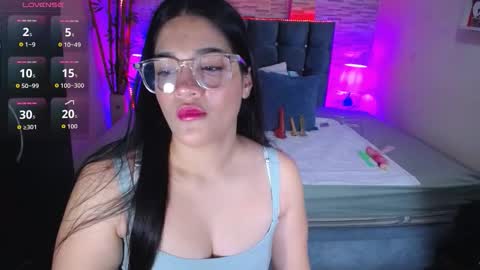 Alison online show from March 30, 9:26 pm