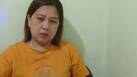 alissalove18 online show from February 10, 8:20 am