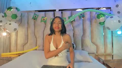 alisse_myers online show from June 18, 3:12 am