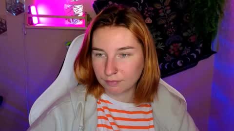 A L I C E  online show from September 13, 4:31 pm