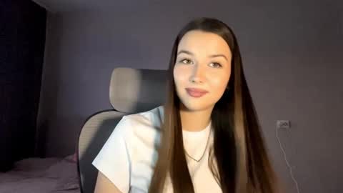 Annie online show from November 24, 10:14 am