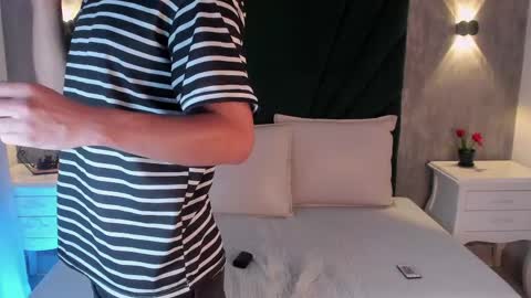  Alexis Etereo  online show from March 28, 7:37 pm