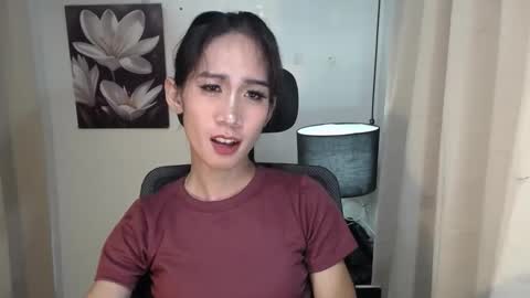 trina online show from February 17, 1:47 am