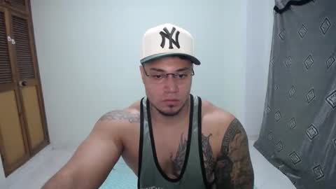 allen_ferrer10 online show from January 10, 9:04 am