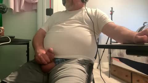 Allergictolove online show from September 10, 12:22 am