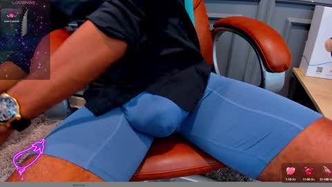                                 Help me reach 100 likes online show from December 25, 8:07 pm