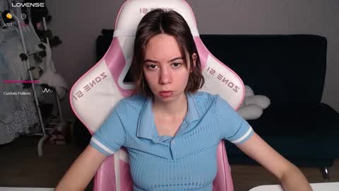 alice online show from October 19, 12:59 am