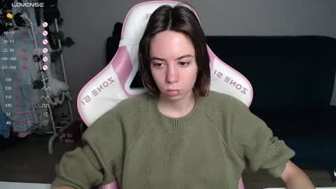 alice online show from October 4, 11:02 pm