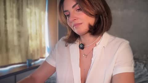 Allie online show from April 27, 12:36 pm