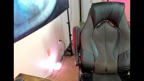 Allison Morgan online show from December 12, 12:59 am