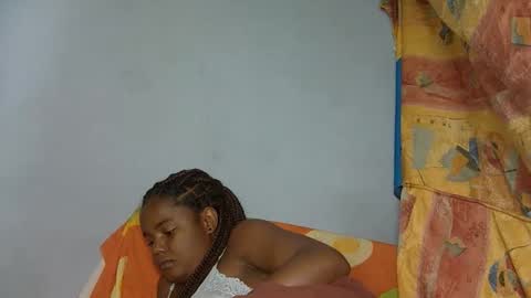 allizida01 online show from December 14, 8:04 pm