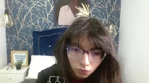 alison online show from May 22, 8:15 pm