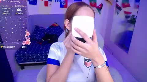 alloy_tiny online show from June 11, 6:39 pm
