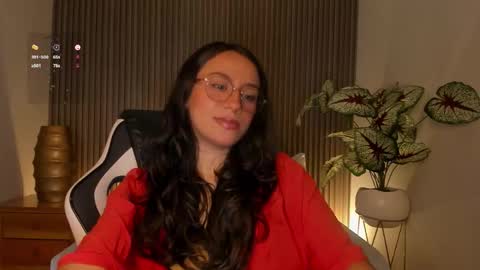 A L L I E online show from November 21, 12:25 pm