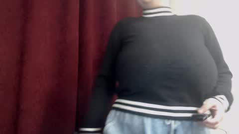         online show from February 3, 6:56 pm