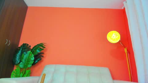 Alma Castillo online show from December 20, 2:41 am