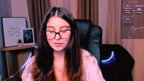 Almeya online show from February 5, 8:46 pm