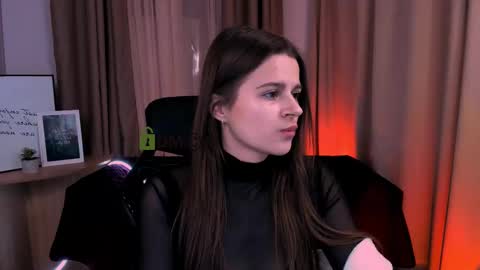 Almeya online show from February 9, 8:34 pm