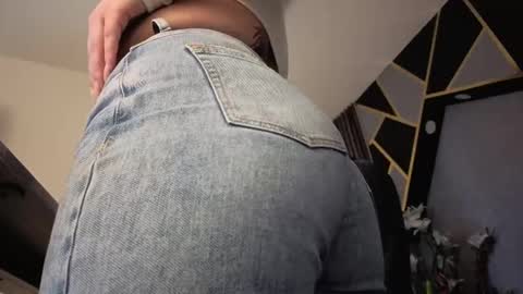 ALMMA online show from October 30, 3:12 pm