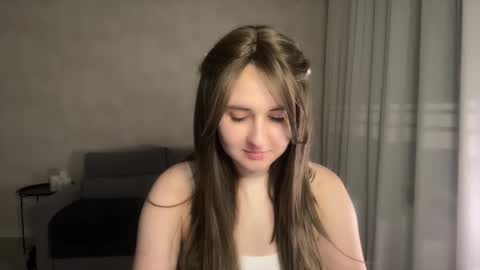 Anna online show from March 4, 6:49 pm