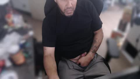 simplyfaded online show from December 8, 8:25 pm