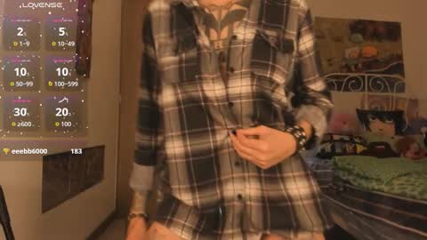 Snapshot of alone_together_ chatting on October 21, 11:30 pm luca or garu D online show from October 21, 11:30 pm