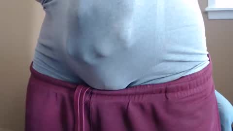 JustMe online show from April 1, 5:54 pm