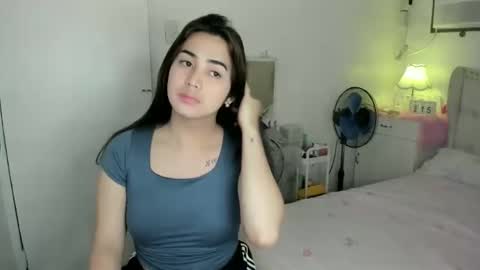 alovelydollnica online show from March 15, 1:14 pm