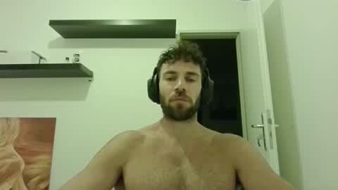 Snapshot of alphah_hunk chatting on September 27, 7:00 pm alphah_hunk online show from September 27, 7:00 pm
