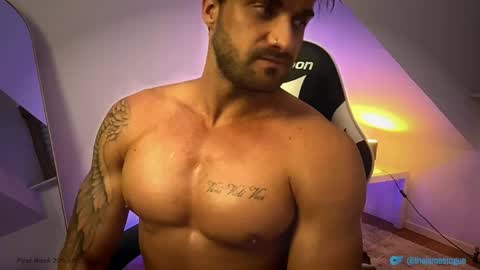 alphastud25 online show from April 28, 12:31 pm
