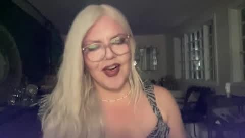 alphatransmami online show from November 9, 7:23 am