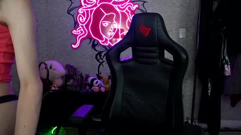 Sofie Kimino online show from December 16, 2:36 am