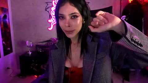 Sofie Kimino online show from February 5, 3:13 am