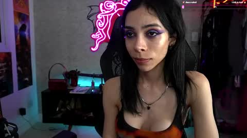 Sofie Kimino online show from March 9, 3:01 am