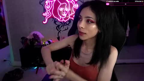 Sofie Kimino online show from December 25, 7:24 am