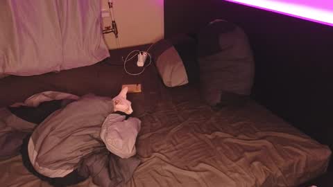 Alvin Puska --    online show from December 20, 1:36 am