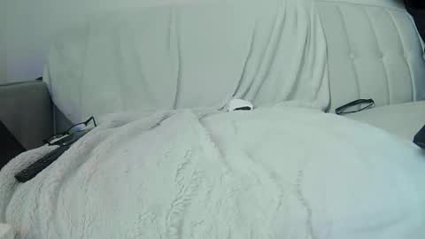 alwayshorny_for_you online show from May 6, 6:36 pm