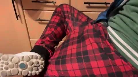 alwshrny23 online show from February 13, 3:39 am