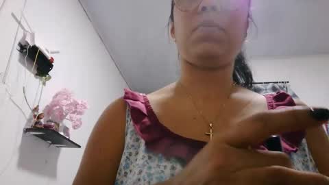 analia online show from October 27, 2:55 am