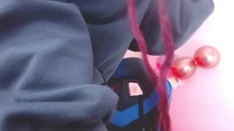   online show from February 18, 12:05 am