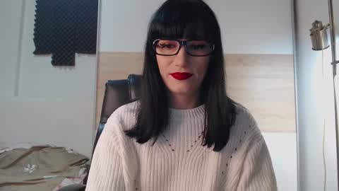 Alice online show from November 19, 12:37 pm