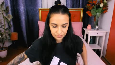 Alyssa online show from May 7, 9:05 am