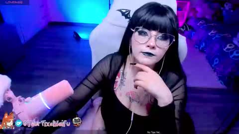  . Monday to Saturday at 10pm and 6am Colombia time online show from January 9, 2:50 am