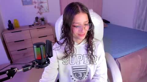 Snapshot of amaia_daniells chatting on March 11, 3:47 am B I A N C A online show from March 11, 3:47 am