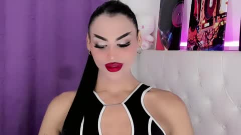 amal_baddel_ online show from April 18, 12:56 am