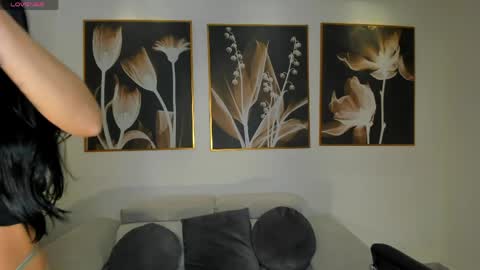 Amalia cruss online show from March 27, 8:54 pm